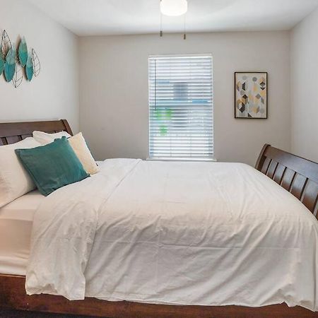 Cozy Two Bedroom Home Minutes From Downtown! Houston Exterior foto
