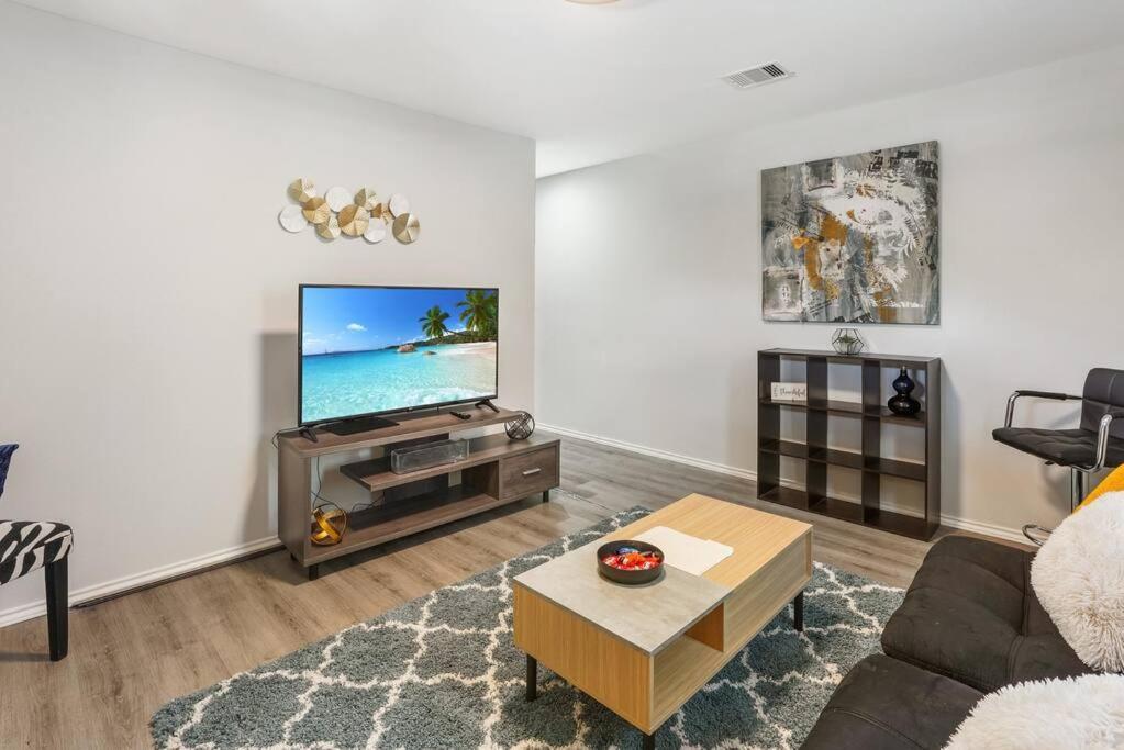 Cozy Two Bedroom Home Minutes From Downtown! Houston Exterior foto